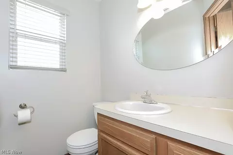 883 Brittney Ct, Willowick, OH 44095 photo 19