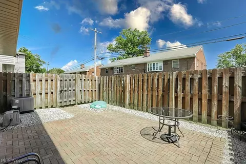 883 Brittney Ct, Willowick, OH 44095 photo 31