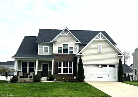 6927 Staghorn Ln, Lorain, OH 44053
