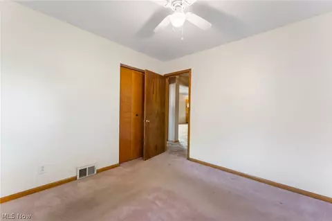 30104 Barjode Rd, Willowick, OH 44095 photo 17