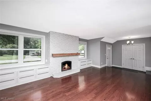 Living - 34135 Maple Dr, Solon, OH 44139 photo 2 of 3