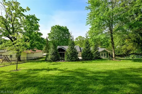 Exterior - 34135 Maple Dr, Solon, OH 44139 photo 1 of 12