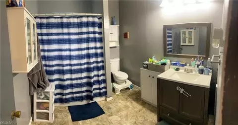 Entry Way - 237 Maple St, Lisbon, OH 44432 photo 1 of 1