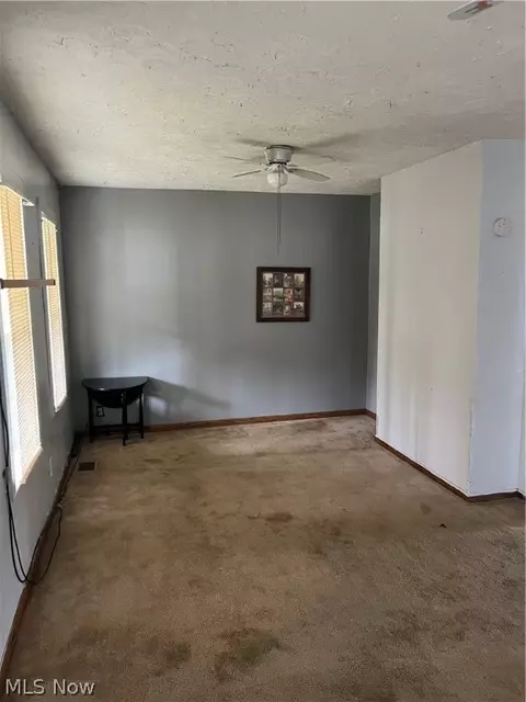 Living - 237 Maple St, Lisbon, OH 44432 photo 1 of 1