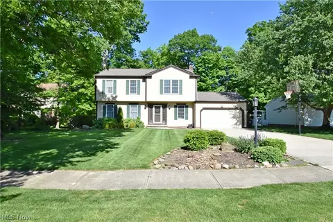 13141 Ebb Tide Cir, North Royalton, OH 44133