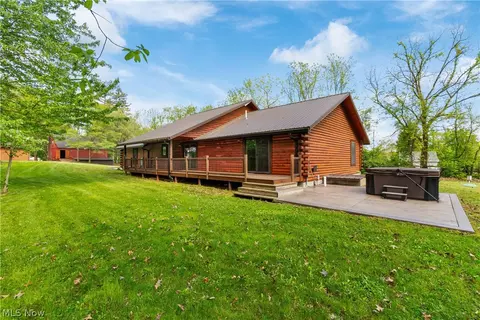 5117 Mayfair Rd, North Canton, OH 44720
