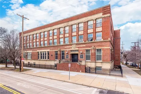 3200 Franklin #106, Cleveland, OH 44113