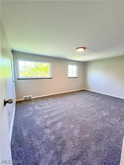339 E 235th St, Euclid, OH 44123 photo 16