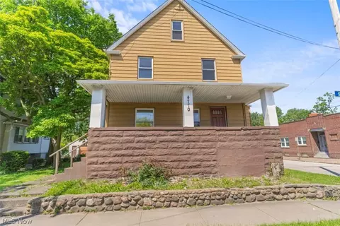 4770 State Rd, Cleveland, OH 44109