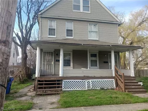 7411 Cornelia, Cleveland, OH 44103