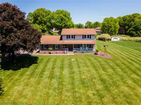 46348 Seville Ln, East Liverpool, OH 43920