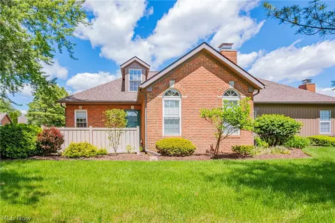 3614 Barrington Pl NW, Canton, OH 44708