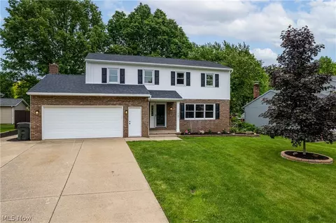 Exterior - 469 Wolf Ave, Wadsworth, OH 44281 photo 2 of 6
