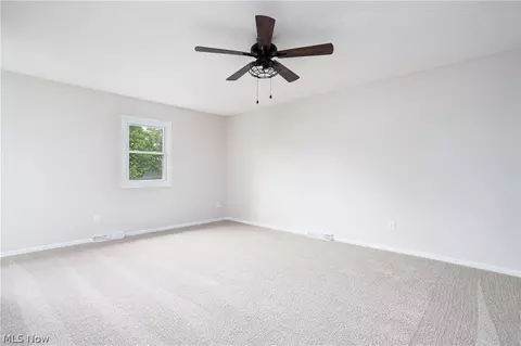 Bedroom - 469 Wolf Ave, Wadsworth, OH 44281 photo 1 of 8
