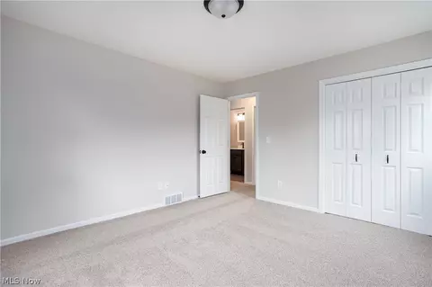 Bedroom - 469 Wolf Ave, Wadsworth, OH 44281 photo 6 of 8