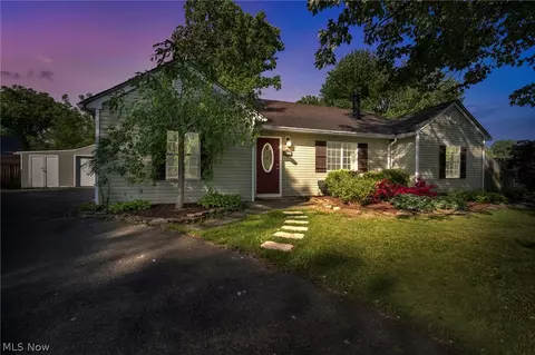 Exterior - 9625 E River Rd, Elyria, OH 44035 photo 7 of 9