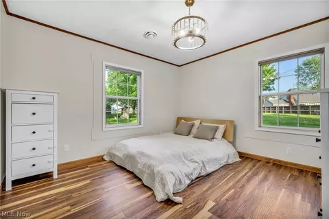 Bedroom - 9625 E River Rd, Elyria, OH 44035 photo 4 of 5