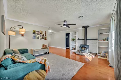 Living - 9625 E River Rd, Elyria, OH 44035 photo 1 of 4
