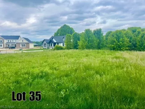 7622 Greenview Ave NW, Massillon, OH 44646