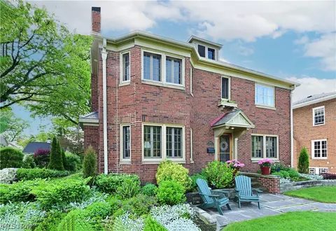 1037 Wilbert Rd, Lakewood, OH 44107