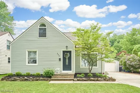 242 Denby Ave, Akron, OH 44313