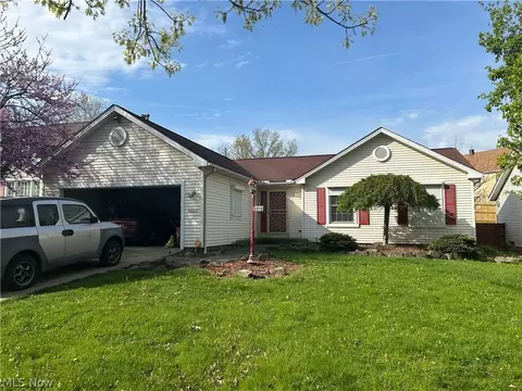 9910 Kingsbury Blvd, Cleveland, OH 44104