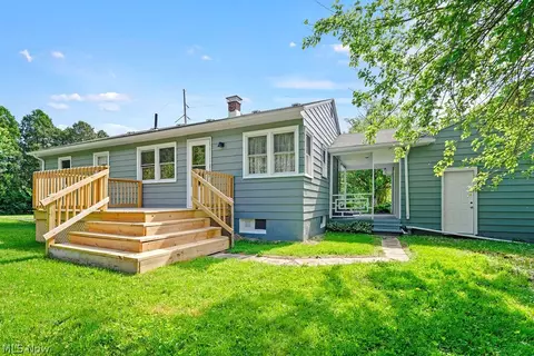 Exterior - 2015 W River Rd S, Elyria, OH 44035 photo 9 of 13