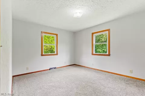 Bedroom - 2015 W River Rd S, Elyria, OH 44035 photo 3 of 6