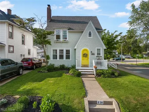 838 Rotch Ave NE, Massillon, OH 44646