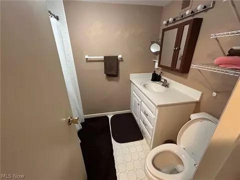 Bath - 255 N Portage Path, Akron, OH 44303 photo 2 of 2