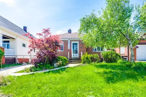3007 Fortune Ave, Parma, OH 44134