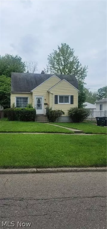 894 Hardesty Blvd, Akron, OH 44320