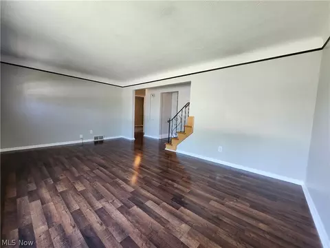 Living - 1732 Eldon Dr, Wickliffe, OH 44092 photo 6 of 12