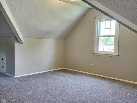 Bedroom - 1732 Eldon Dr, Wickliffe, OH 44092 photo 10 of 11