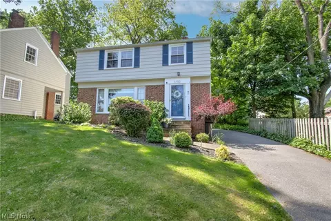 3782 Westwood Rd, University Heights, OH 44118