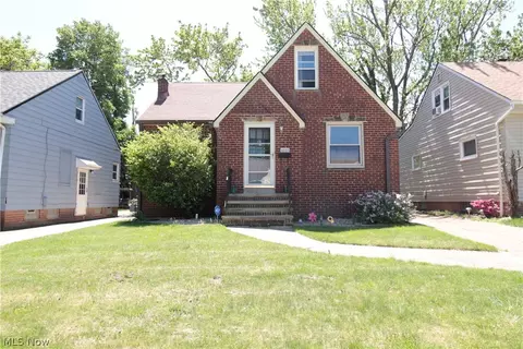 6603 Orchard Ave, Parma, OH 44129
