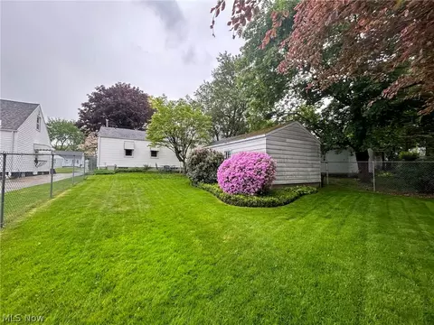 Exterior - 7024 Claybourne Ave, Boardman, OH 44512 photo 4 of 4
