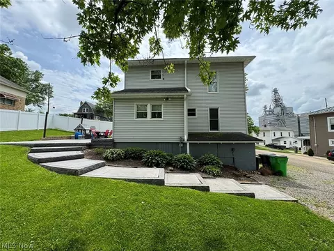208 E Main St, Baltic, OH 43804 photo 5
