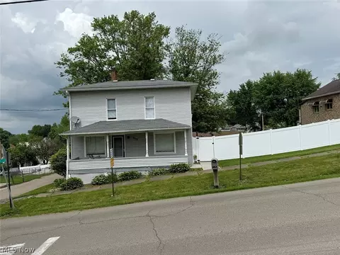 208 E Main St, Baltic, OH 43804