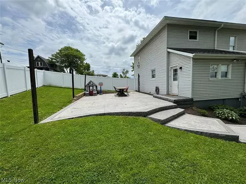 208 E Main St, Baltic, OH 43804 photo 7