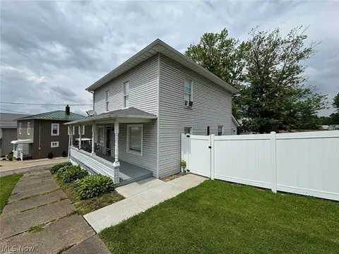 208 E Main St, Baltic, OH 43804 photo 2