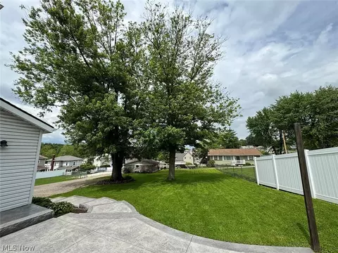 208 E Main St, Baltic, OH 43804 photo 9