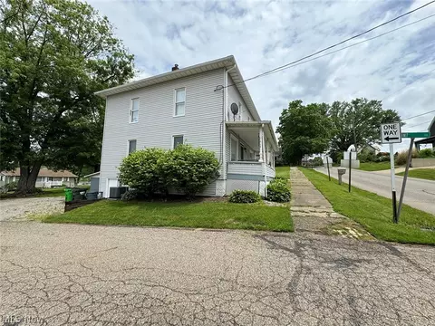 208 E Main St, Baltic, OH 43804 photo 3