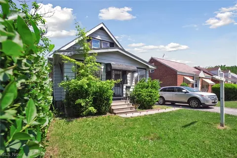21231 Goller Ave, Euclid, OH 44119