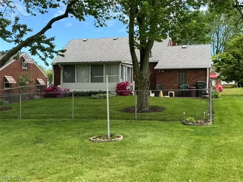 4426 2nd St NW, Canton, OH 44708 photo 10