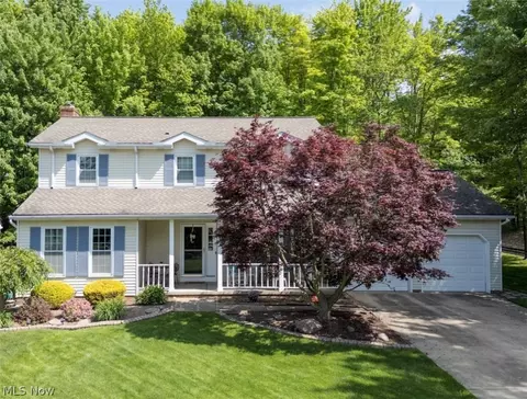 32355 Arthur Rd, Solon, OH 44139