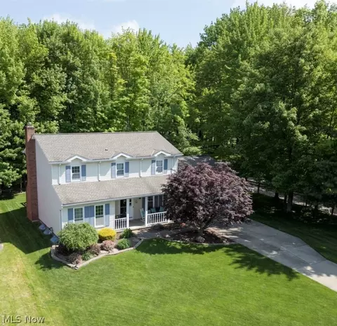 32355 Arthur Rd, Solon, OH 44139 photo 2