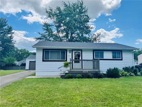 1777 Lynn Mar Ave, Poland, OH 44514