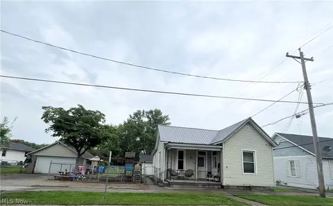 711 Jefferson Ave, Cambridge, OH 43725