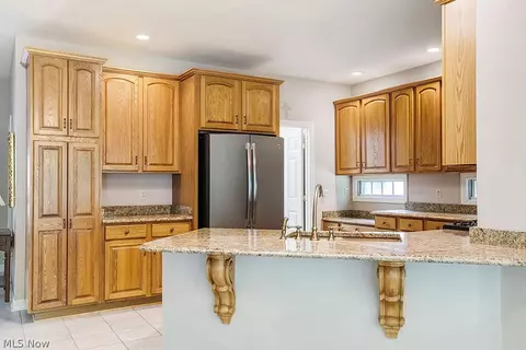 5323 Shadow Creek Dr, Boardman, OH 44512 photo 13